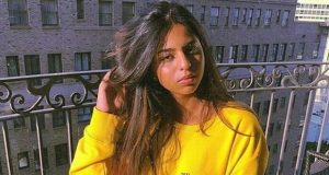 Suhana Khan stuns in this oversized yellow sweatshirt