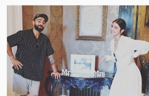 Anushka Sharma and Virat Kohli look adorable in London