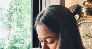 Sameera Reddy shared a picture with her newborn babygirl