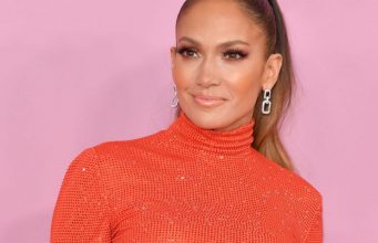 Jennifer Lopez to star inJennifer Lopez