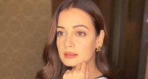 Dia Mirza stuns in this Raw Mango sari