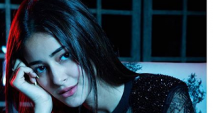 Ananya Panday looks SEXY in a black outfit