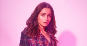 Alia Bhatt looks chic in this mini dress