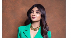 Shilpa Shetty nails this green power suit