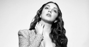 Kiara Advani stuns in this shimmery dress!