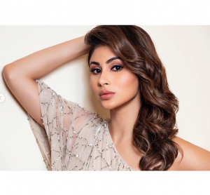  Mouni Roy looks breathtaking in this  champagne one-shoulder gown