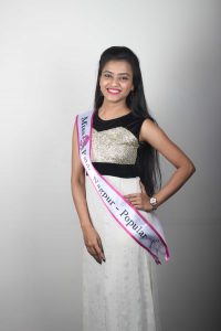 Miss Fabb Popular: Rupali Shinganjude