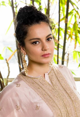 Kangana Ranaut looks gorgeous in ethnic | The Daily Chakra