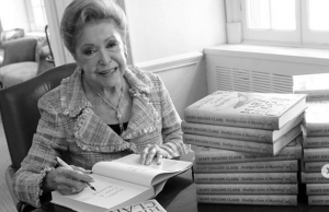 Mary Higgins Clark Bestselling author dead at age 92