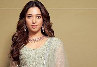 Tamannaah Bhatia looks gorgeous in this anarkali