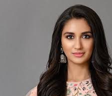 Quite unfair - Was once rejected because actor-producer demanded somebody fairer: Nikita Dutta