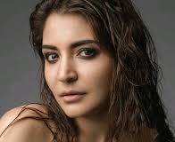 Anushka Sharma Gives Us An Insight Into Her Introduction Scene In Dil Dhadakne Do