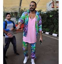 Ranveer Singh Turned Joe Exotic and Posed With A Tiger! Check Out The Photoshopped Image