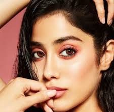 Janhvi Kapoor to start shooting for the Hindi adaptation of this hit Tamil film Janhvi Kapoor to start shooting for the Hindi adaptation of this hit Tamil film