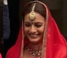 Dia Mirza looks radiant at her wedding ceremony