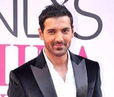 Video: When John Abraham snatched a fan’s phone