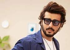 Arjun Kapoor posts the difference between 'promoting yourself' and 'promoting your work'