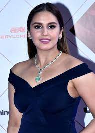 Huma Qureshi cannot control excitement as Army of the Dead wins Oscar Fan-Favourite Award